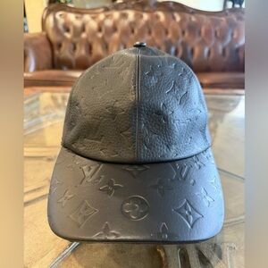Authentic Louis Vuitton Monogram Empreinte Leather Hat Black